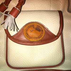 Vintage Dooney & Bourke Creme Colored Purse